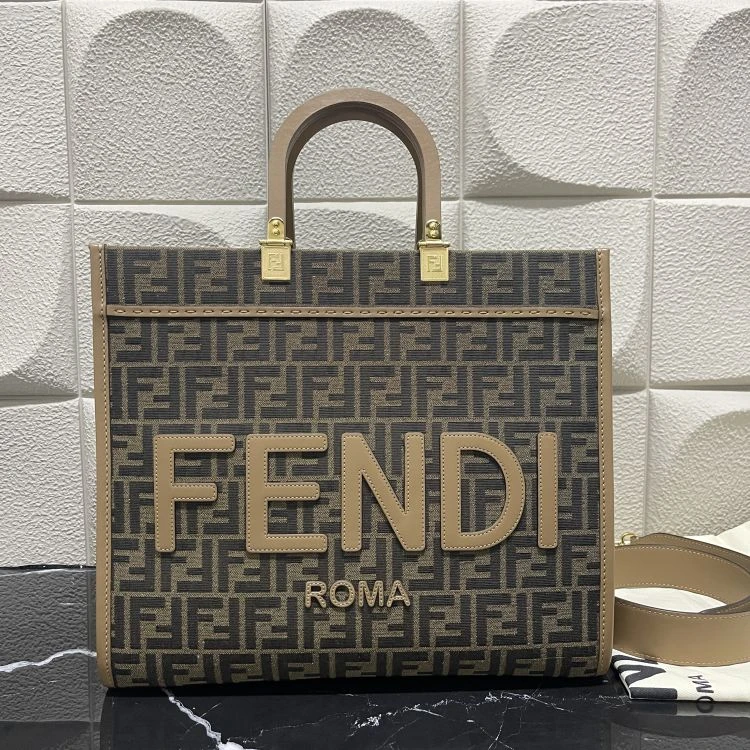 95新/芬迪/C14041275179/[PY1228B0028]