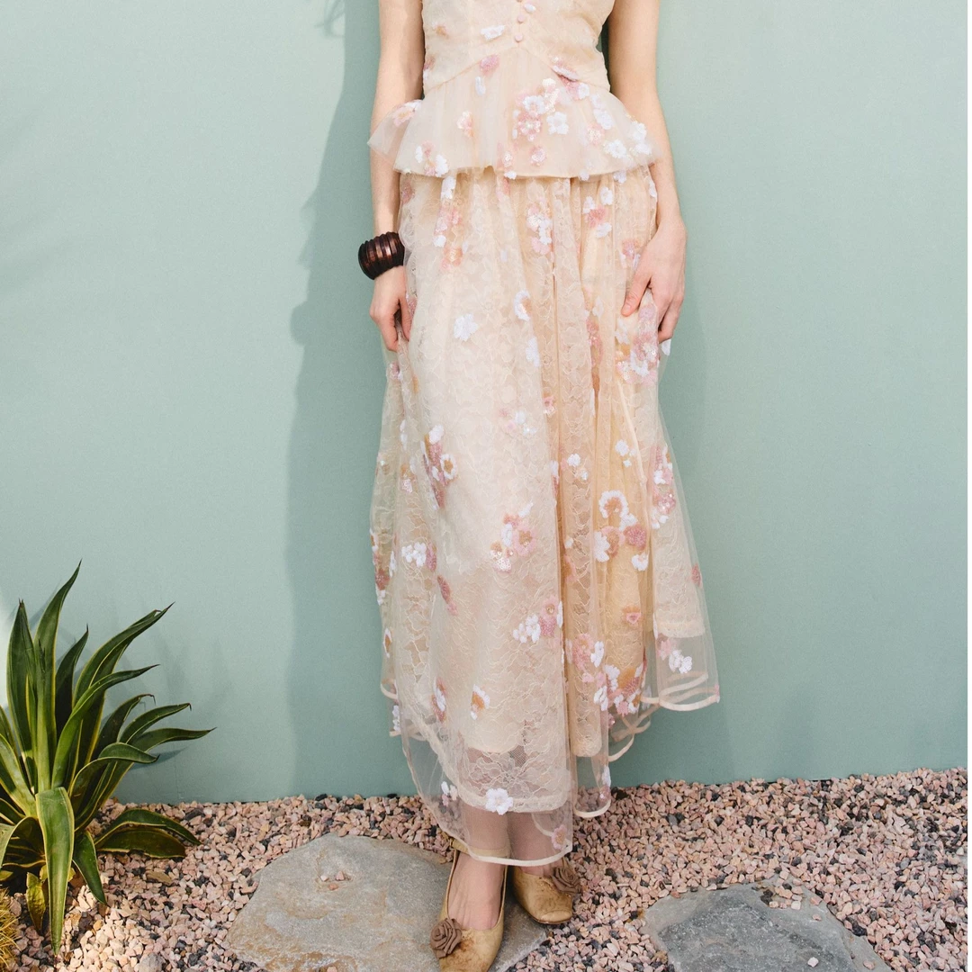 【蜜思仝】MAXRIENY2026年春度假法式半裙重工绣花浪漫感中长款高腰