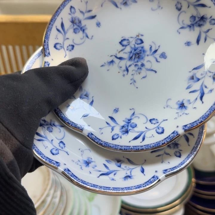 瓷片用****云开播啦…开播啦！