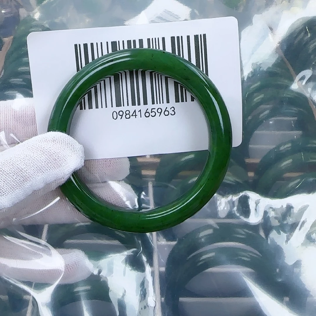 和田玉（碧玉）手镯未镶嵌53