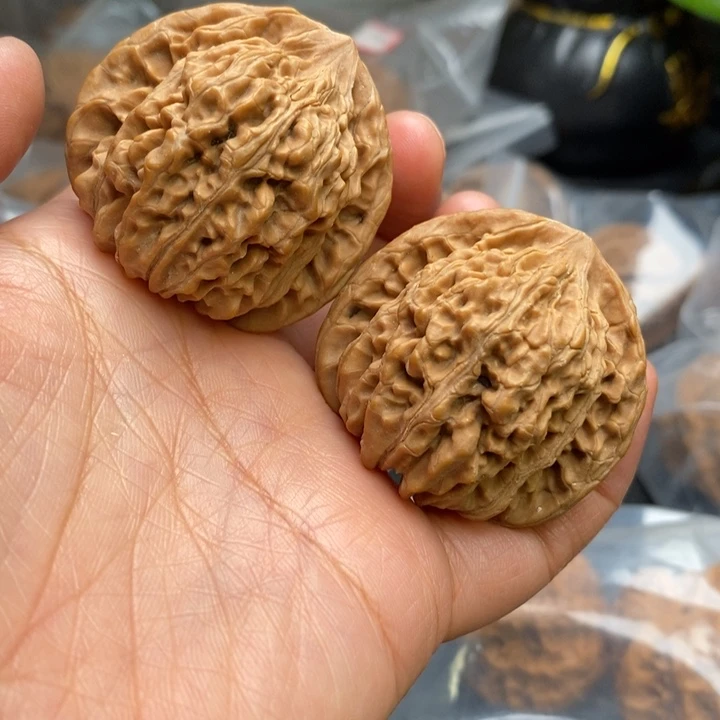 文玩核桃吊坠汉高楼41尺