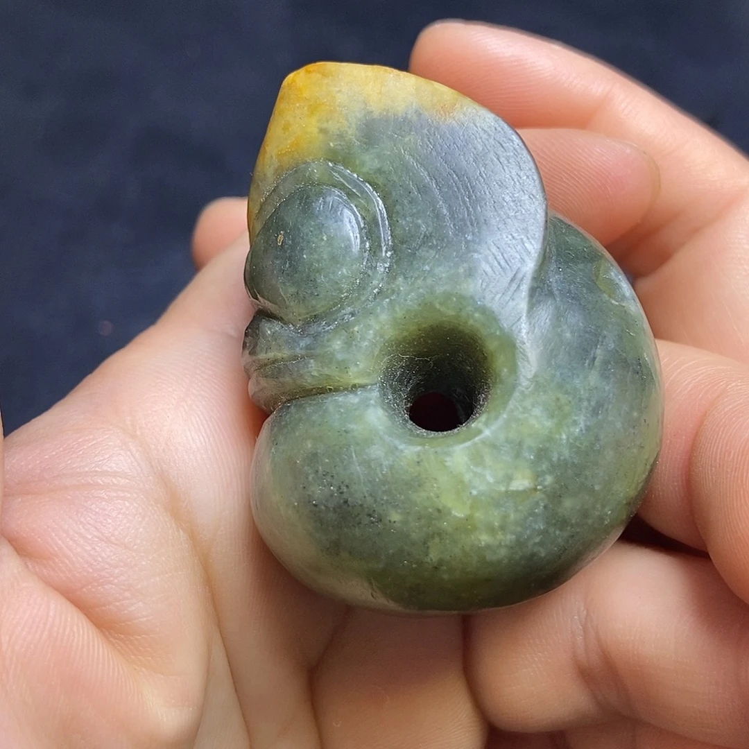 白玉菩提吊坠精品文玩