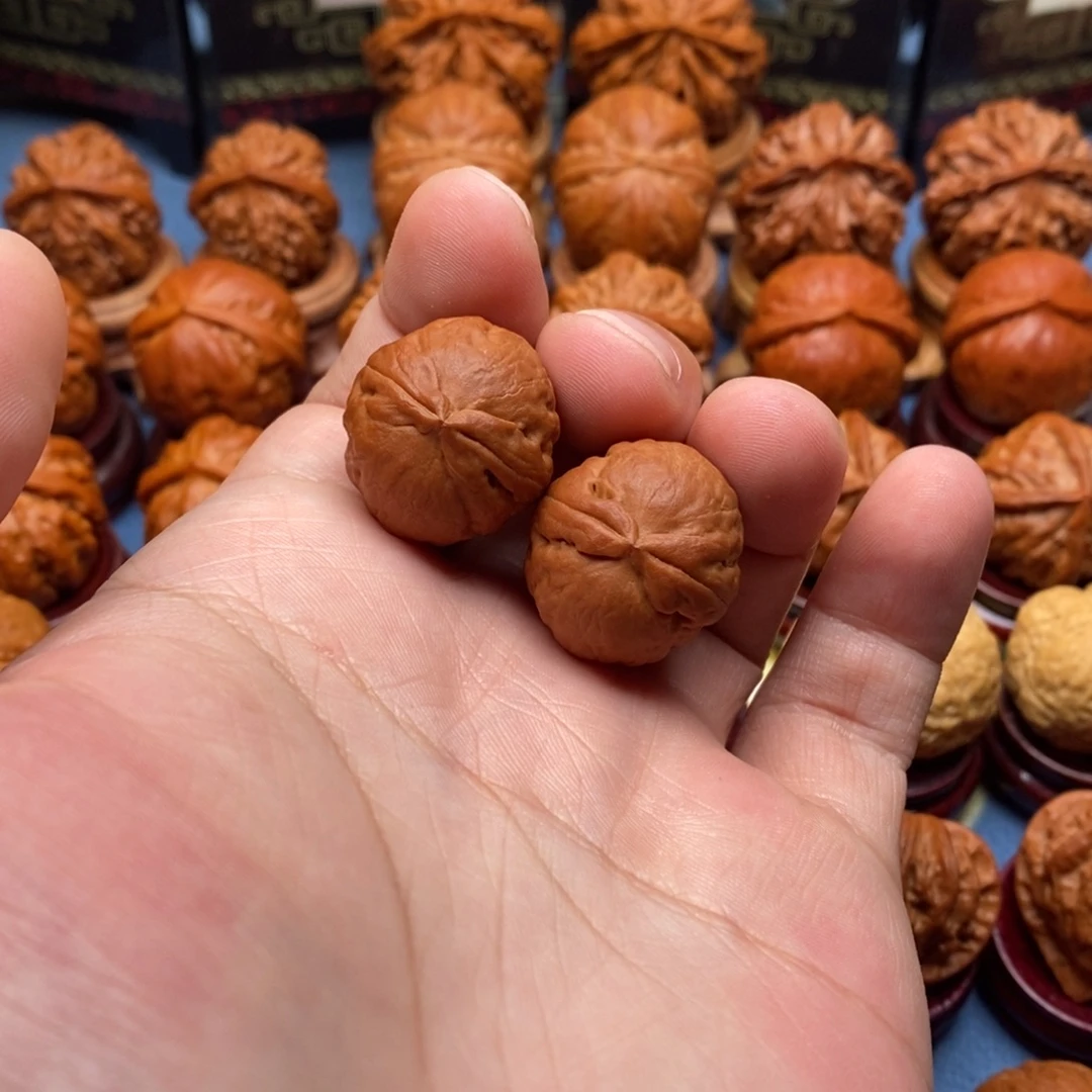 把件文玩核桃赤霞珠