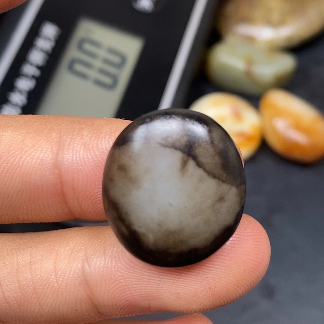 和田玉（糖玉）未镶嵌挂件