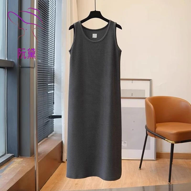 阮黛法式气质高级感套头连衣裙夏季休闲显瘦百搭无袖吊带背心裙女