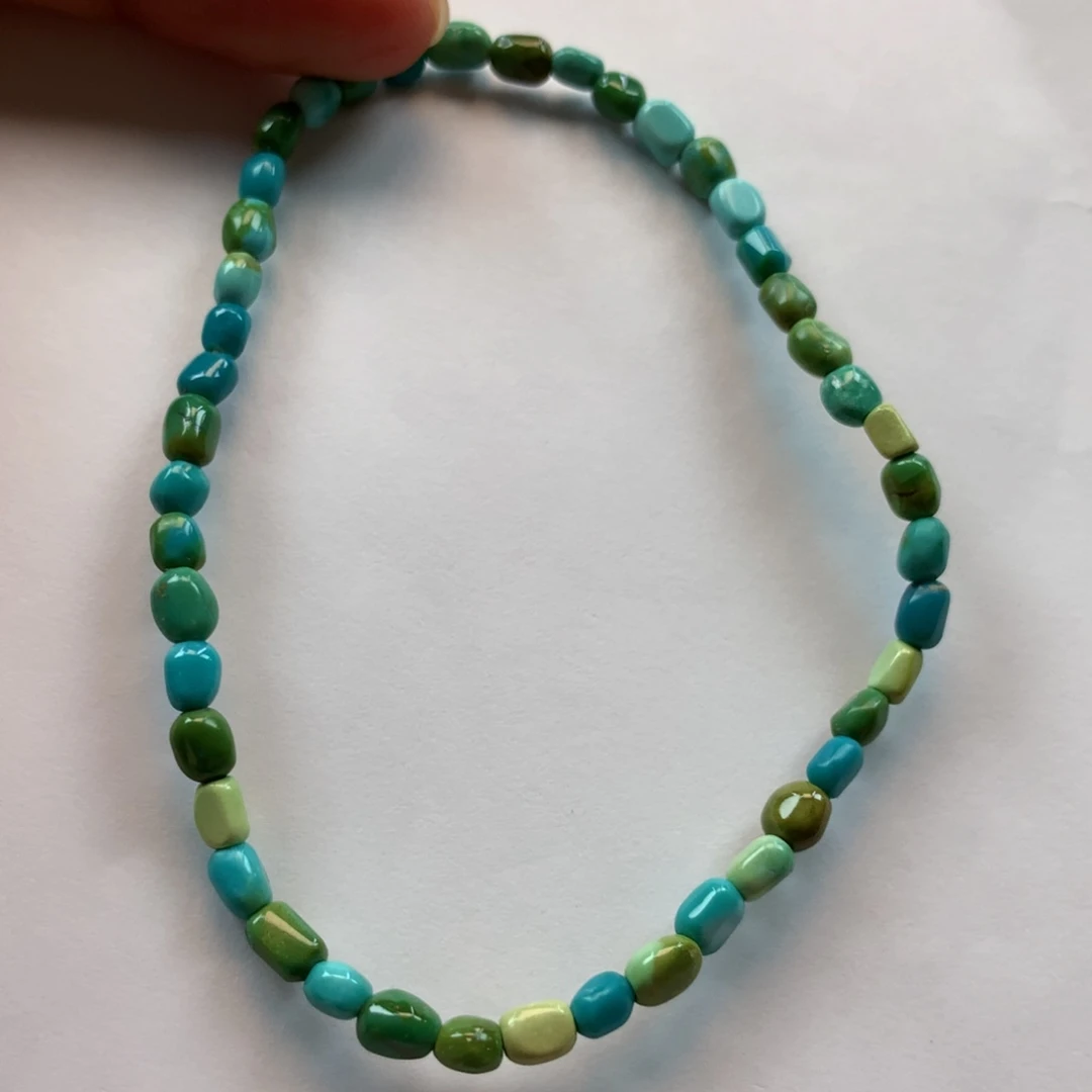 绿松石手串未镶嵌