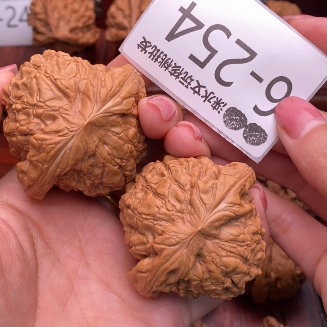 把件文玩核桃53龙鼎