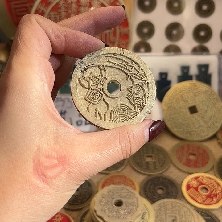 3***‘铜现代翻砂工艺作品