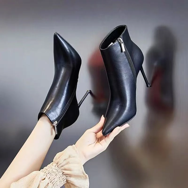 8公分6公分细跟尖头高跟短靴简约时尚性感高跟鞋