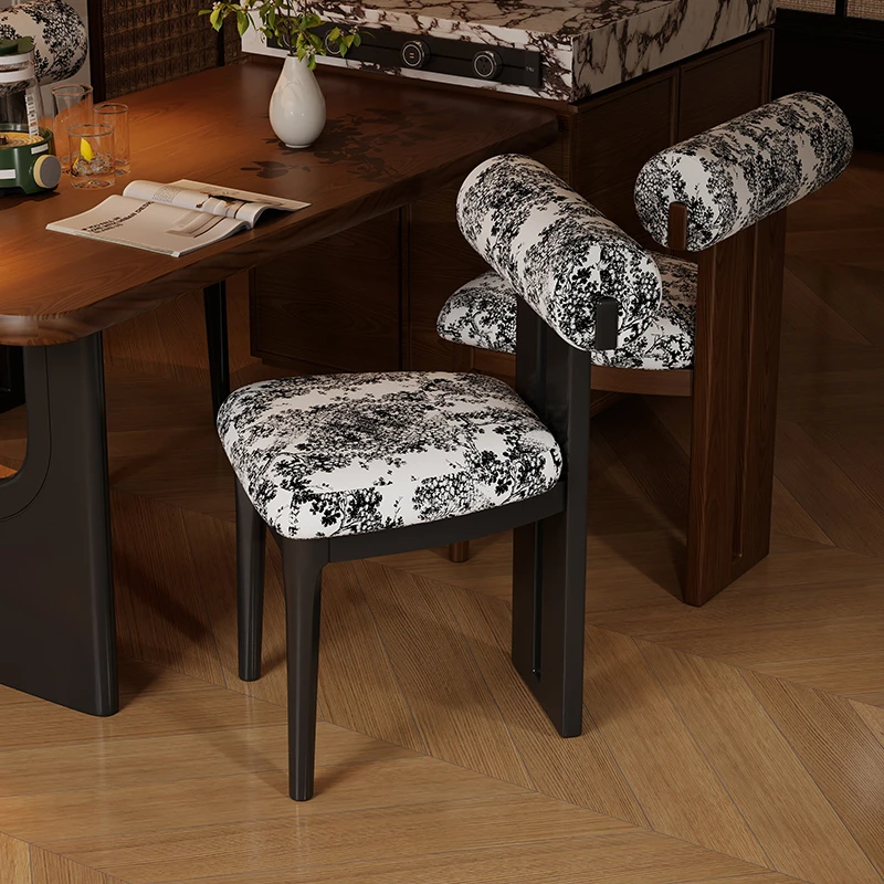 希静复古法式实木餐椅家用中古风靠背椅凳设计师河马椅轻奢休闲凳