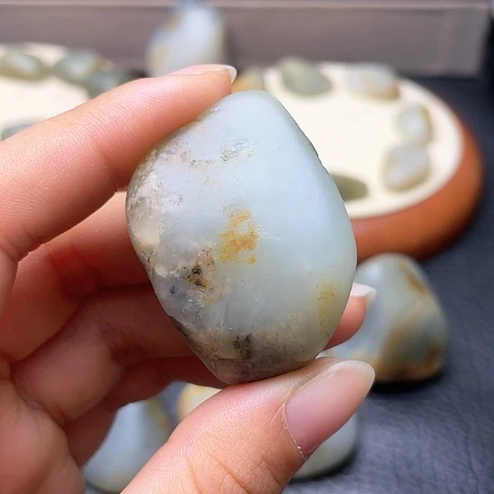 和田玉颈饰未镶嵌12