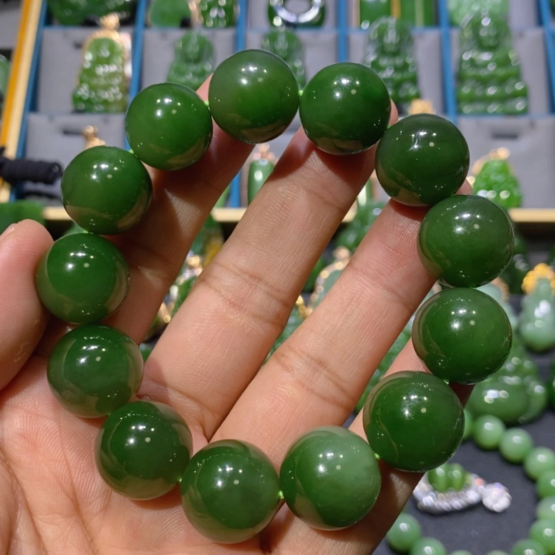 【闪购商品】和田玉吊坠(不含链)未镶嵌菠菜绿手串 16