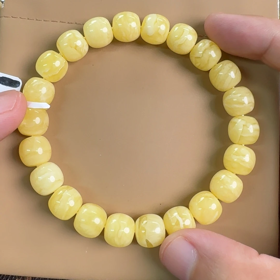 琥珀未镶嵌裸石12900000000