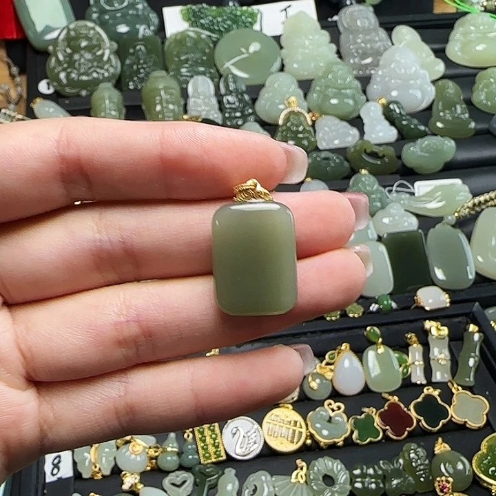 颈饰银S925镶嵌和田玉