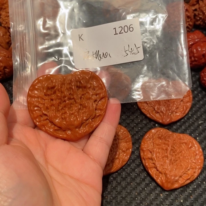 j***y把件文玩核桃精品文玩