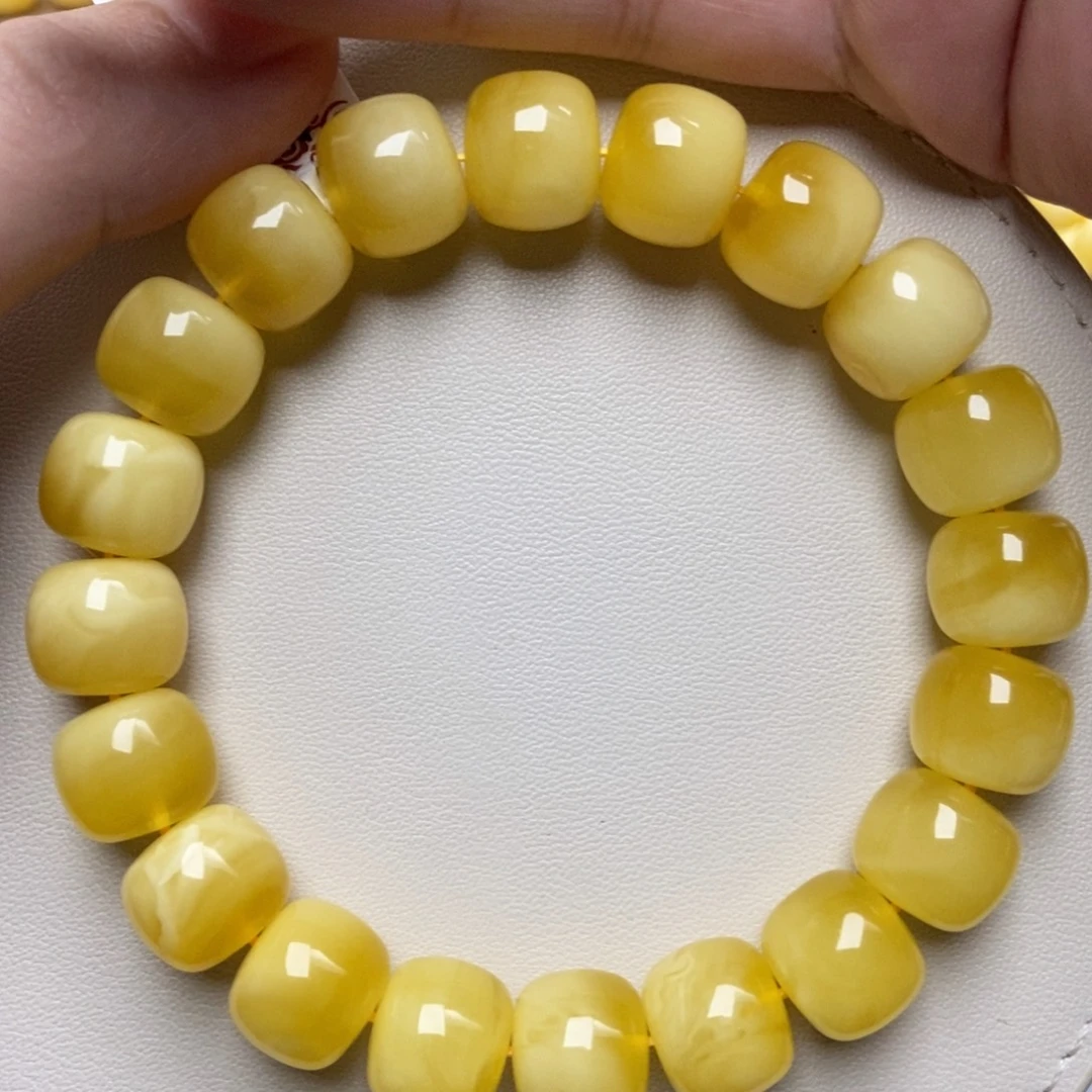 蜜蜡未镶嵌珠宝奇石220