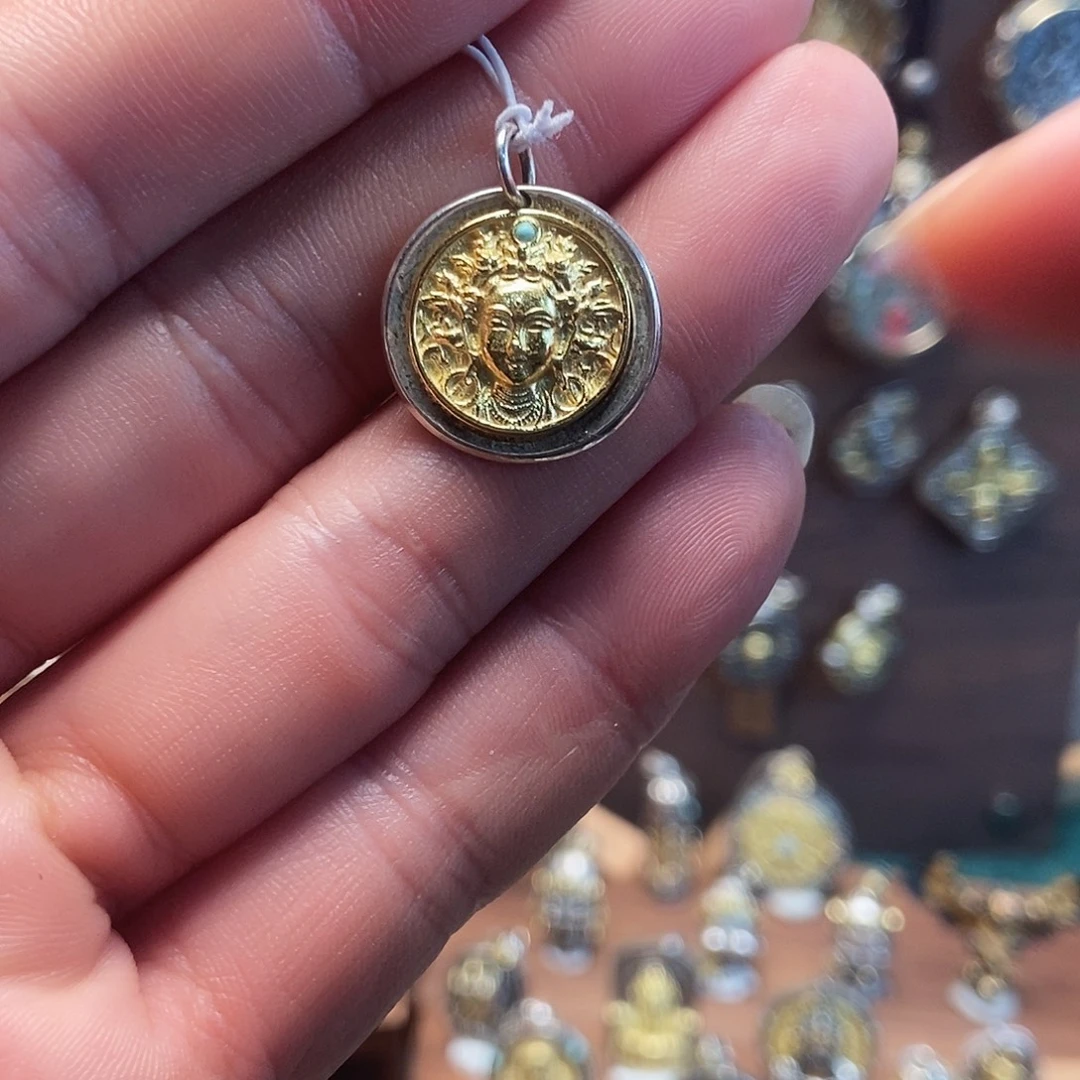 纯银纯银绿杜母吊坠