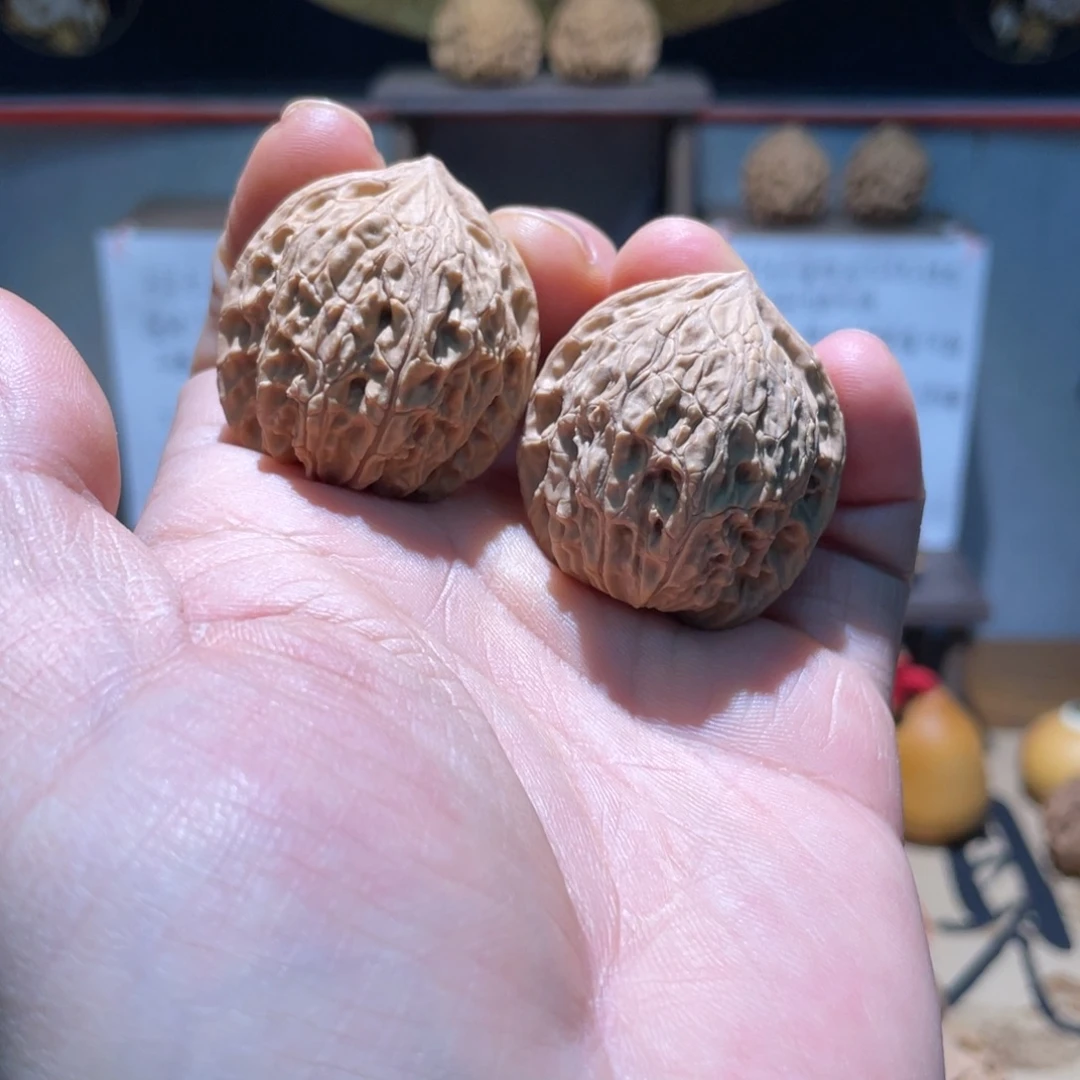 吊坠文玩核桃34小野生全品