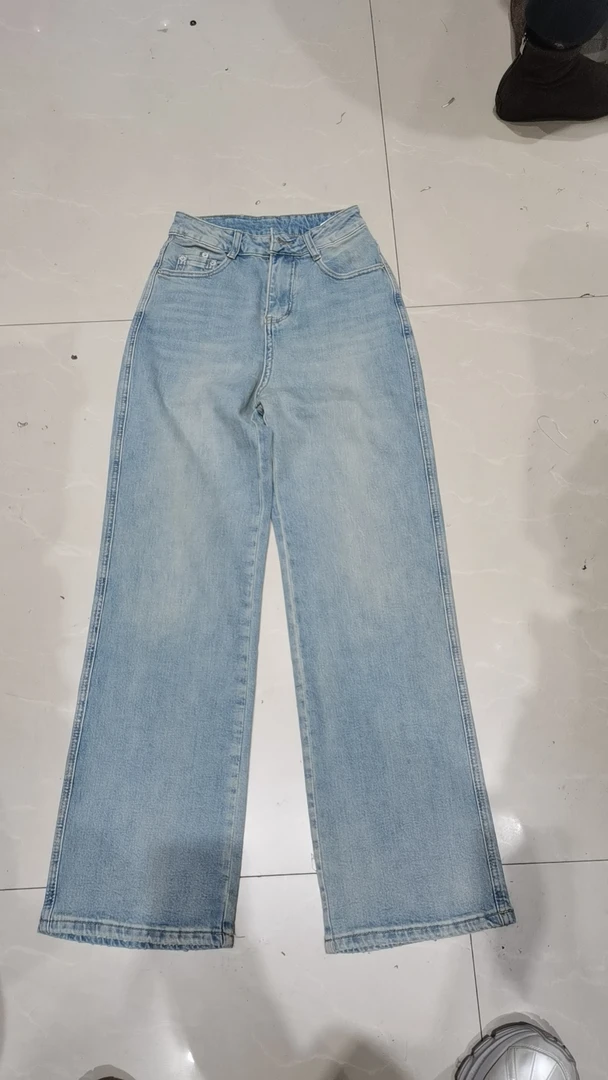 2025春款时尚女裤直筒裤6660