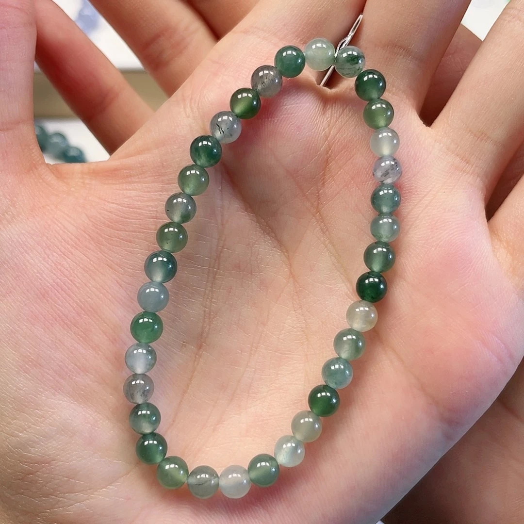 未镶嵌手串翡翠卡5.3