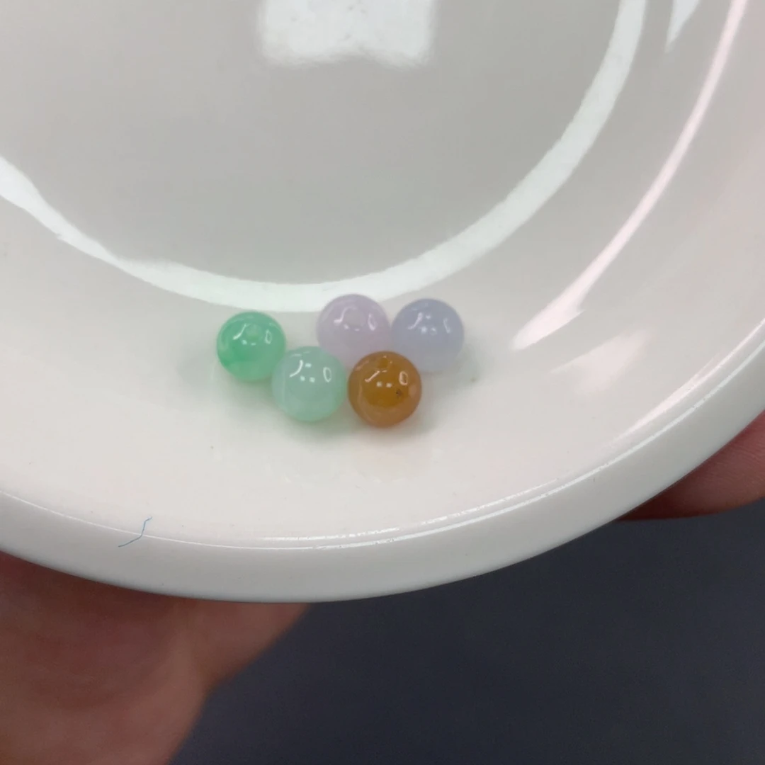 翡翠散珠翡翠散珠DIY手串多样性自发