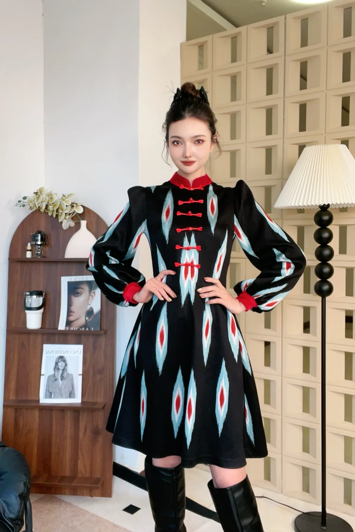 AYFER和田艾德莱斯情侣装连衣裙卫衣