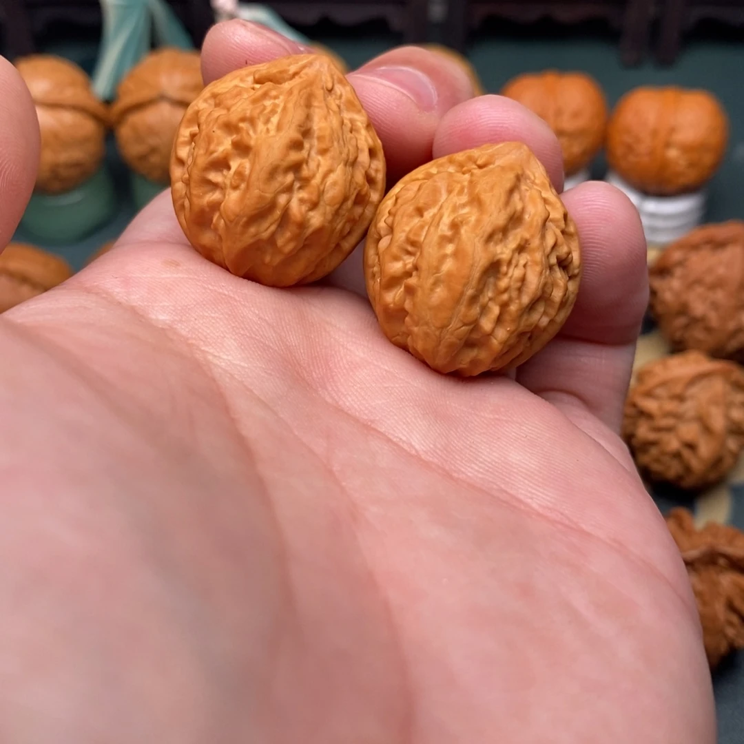 文玩核桃把件肉龙