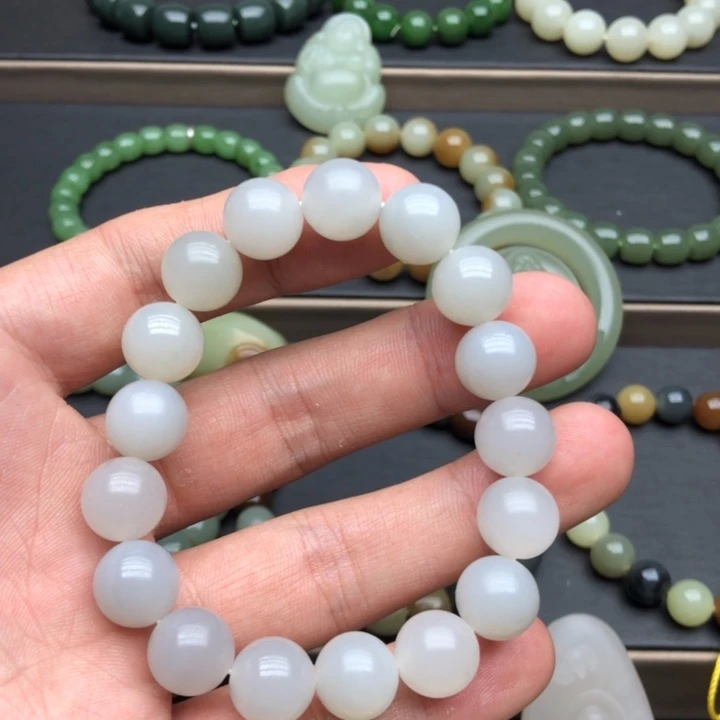 和田玉手链未镶嵌