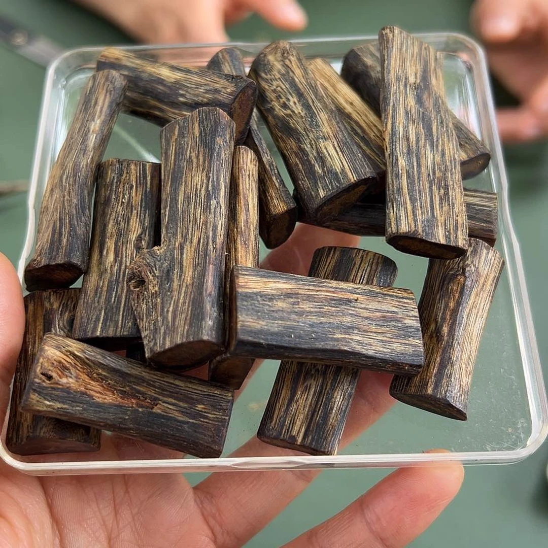 沉香吊坠勺子牌多样性发一个