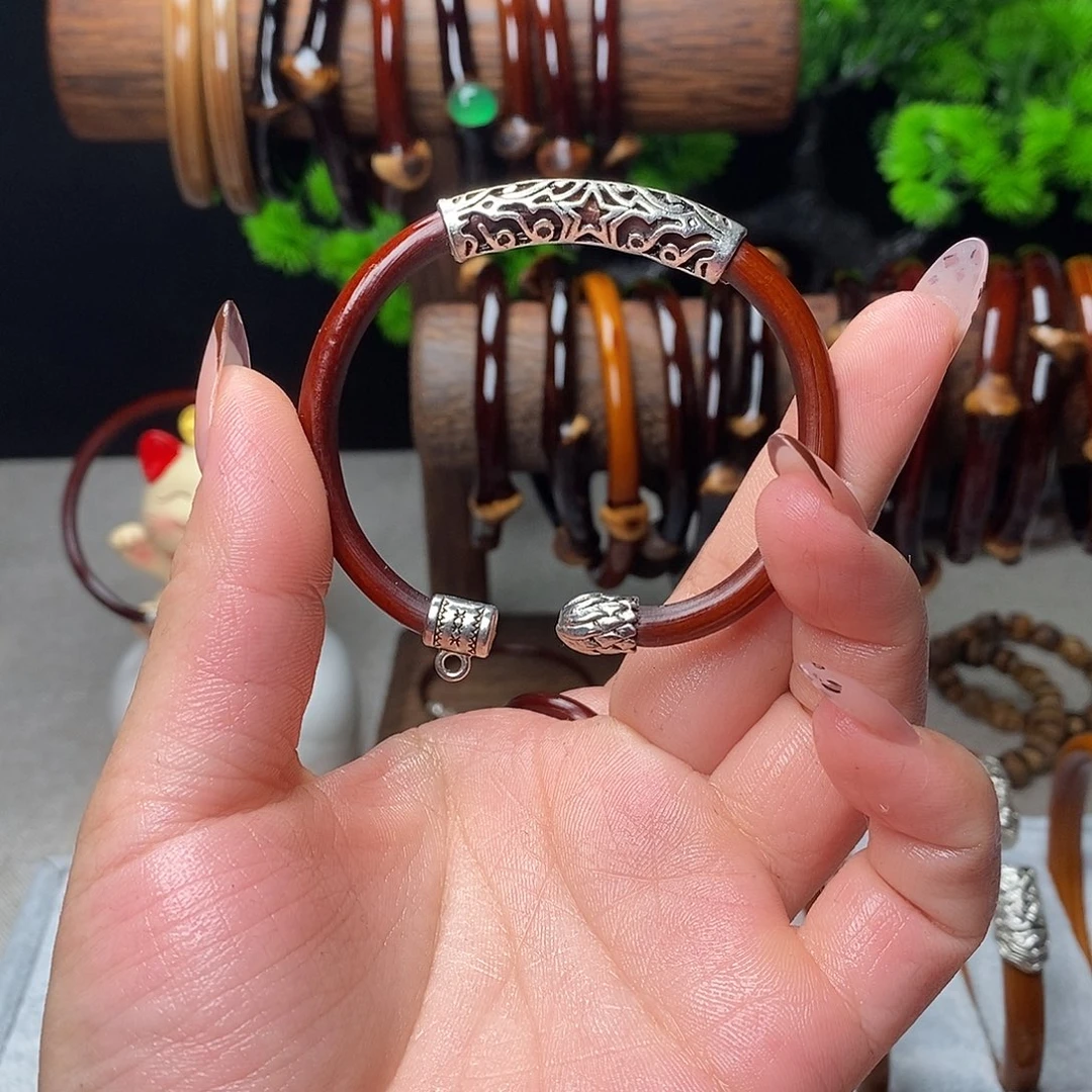 头***乱木质非金属鸡血藤手镯