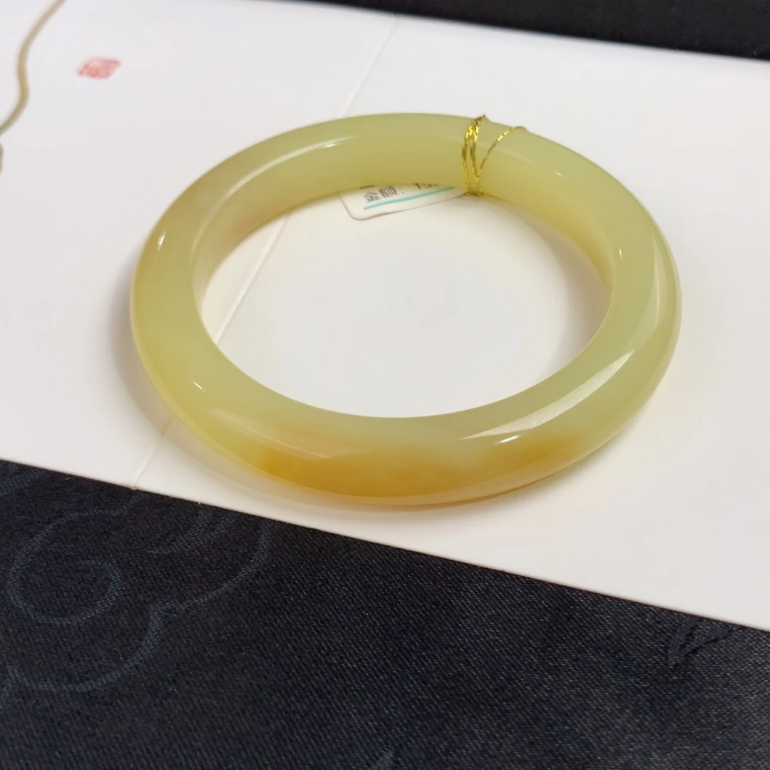 m***i和田玉手镯未镶嵌新疆老料糖黄54