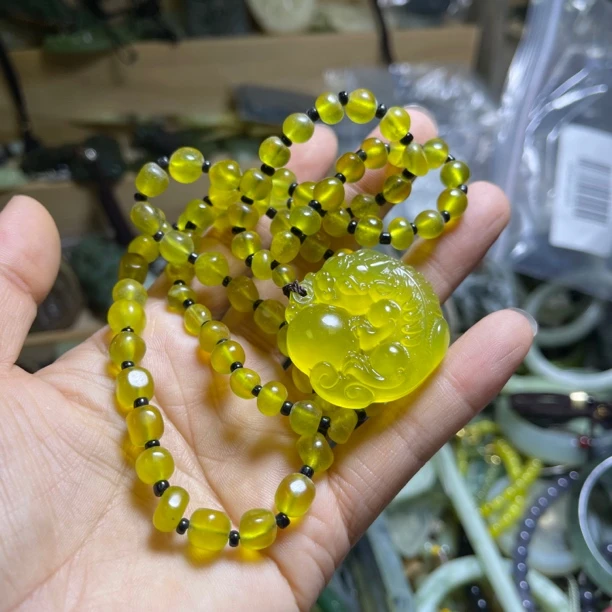 天然玉石貔貅毛衣链情侣款式吸米招财能戴一辈的玉器