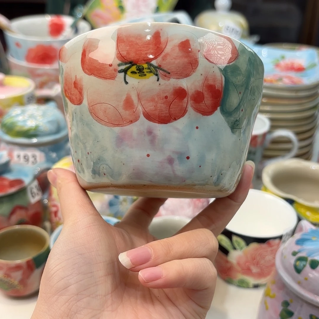 瓷片兔兔好可爱呀打