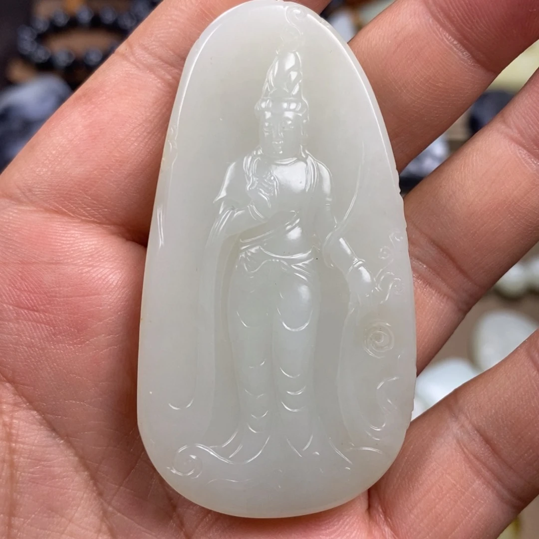 【闪购商品】和田玉未镶嵌挂件新疆和田玉带皮观音挂件