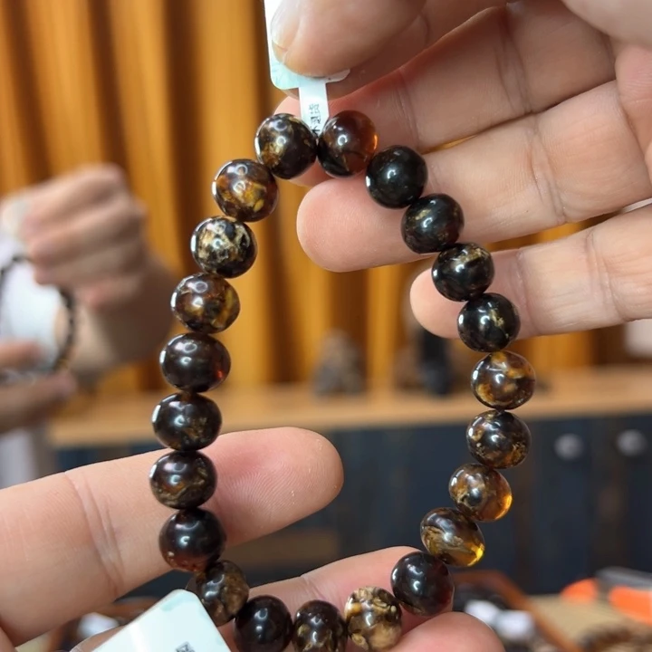 琥珀裸石未镶嵌抚顺8-17