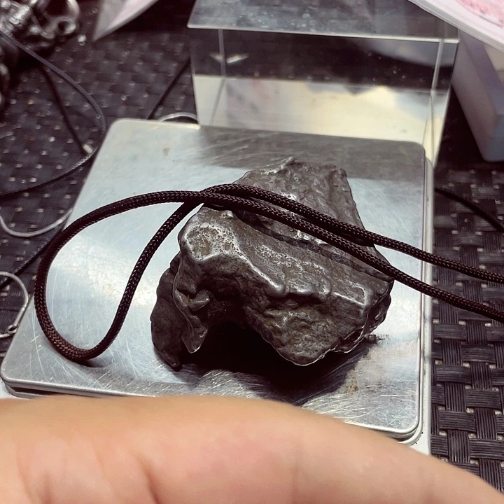 花岗石铁合金重量328克阿勒泰。