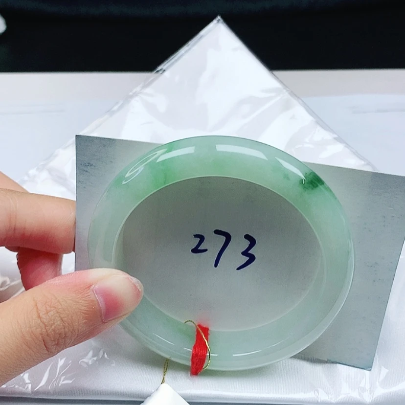 【闪购商品】翡翠手镯未镶嵌54.8圈