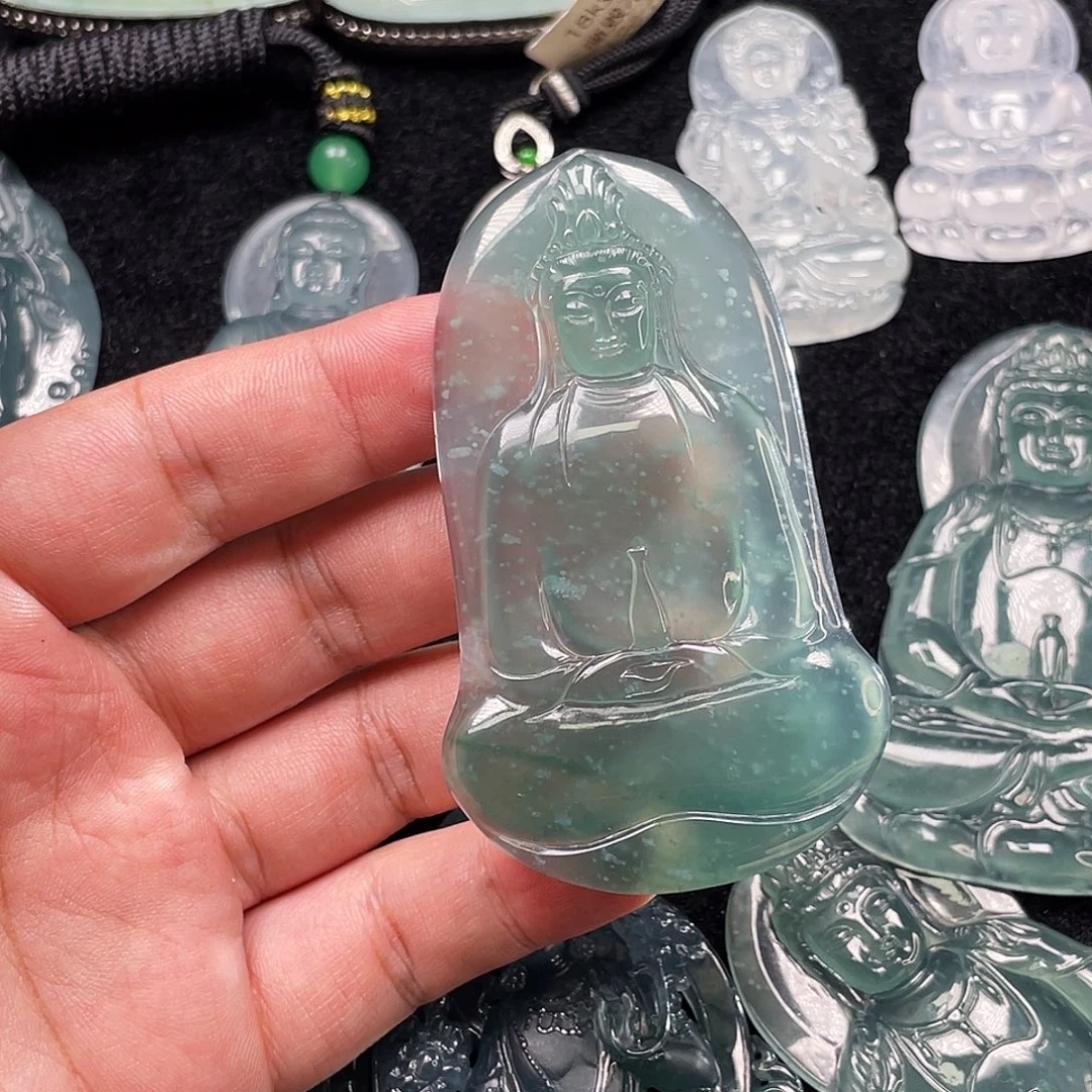 嗨***呢翡翠未镶嵌颈饰6，