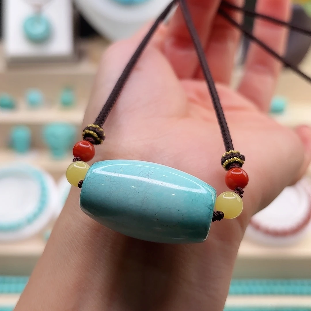 绿松石配饰未镶嵌