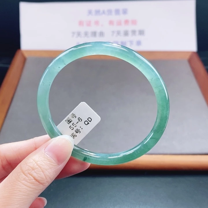 翡翠未镶嵌手镯翡翠手镯27