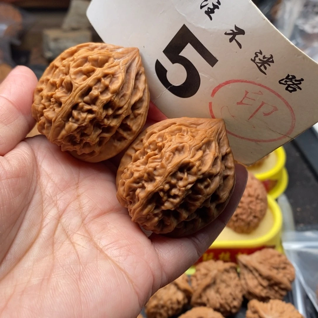 把件文玩核桃41老树鸡心