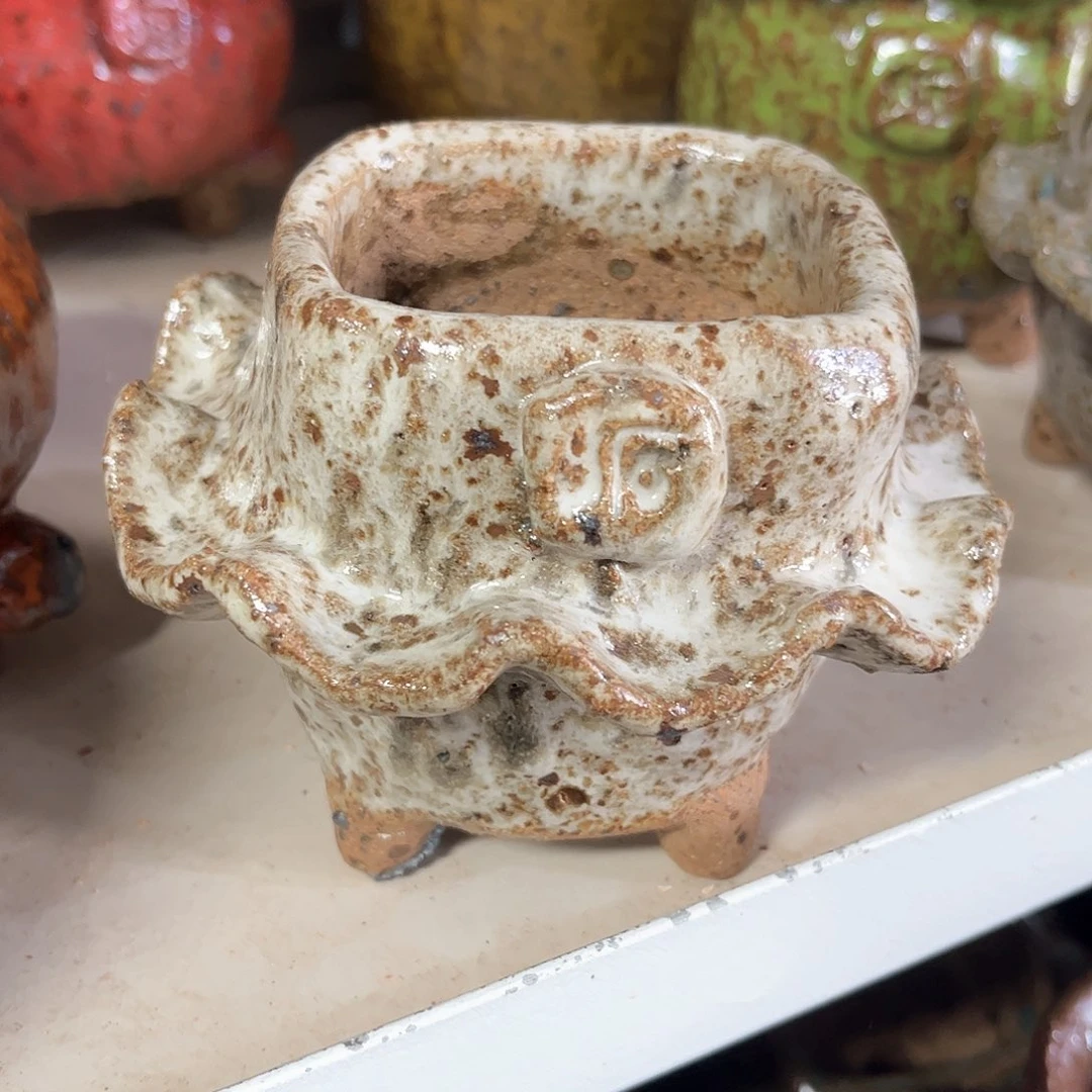 泥塑古镇炻陶微瑕