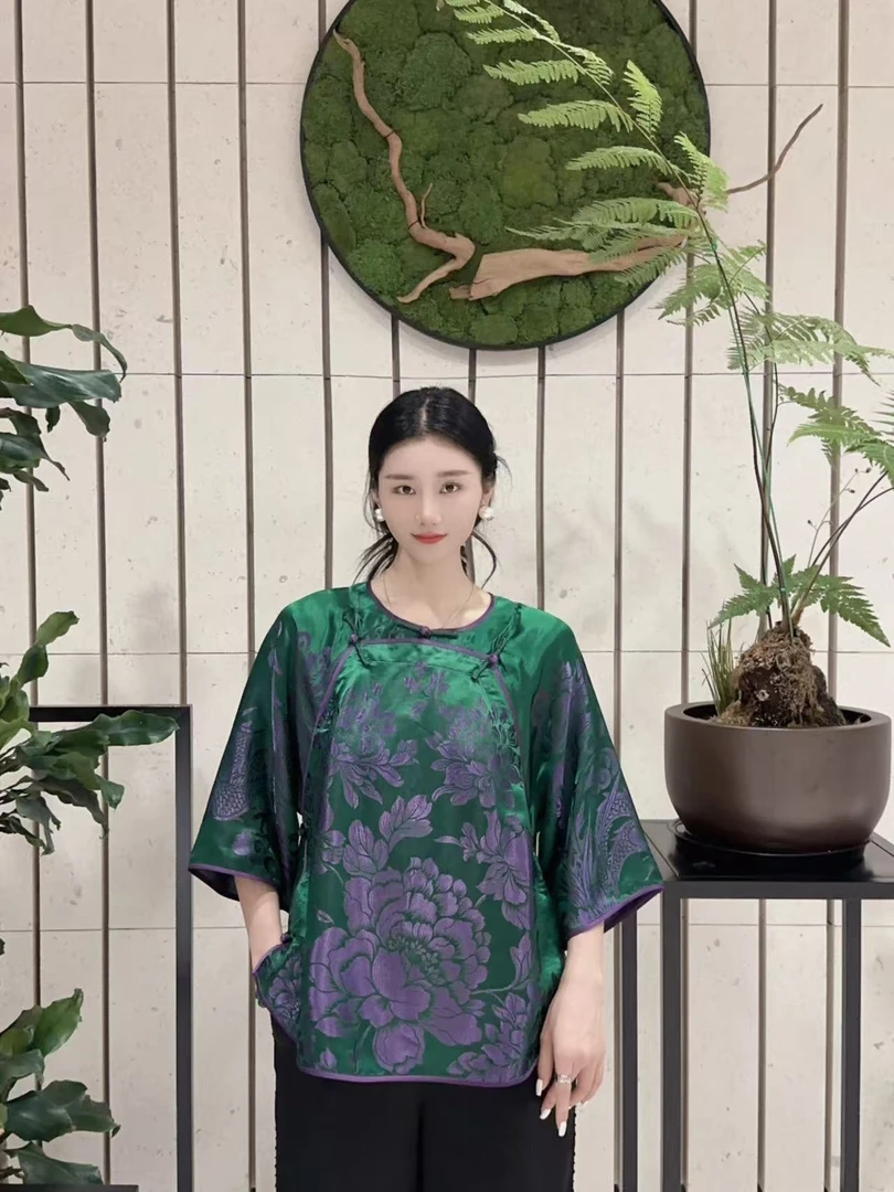 Betty Bairn【珍藏版 · 老缎系列】25姆米桑蚕丝上衣25B-BW10696