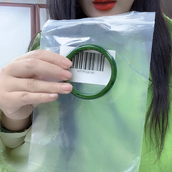 和田玉未镶嵌手镯包容