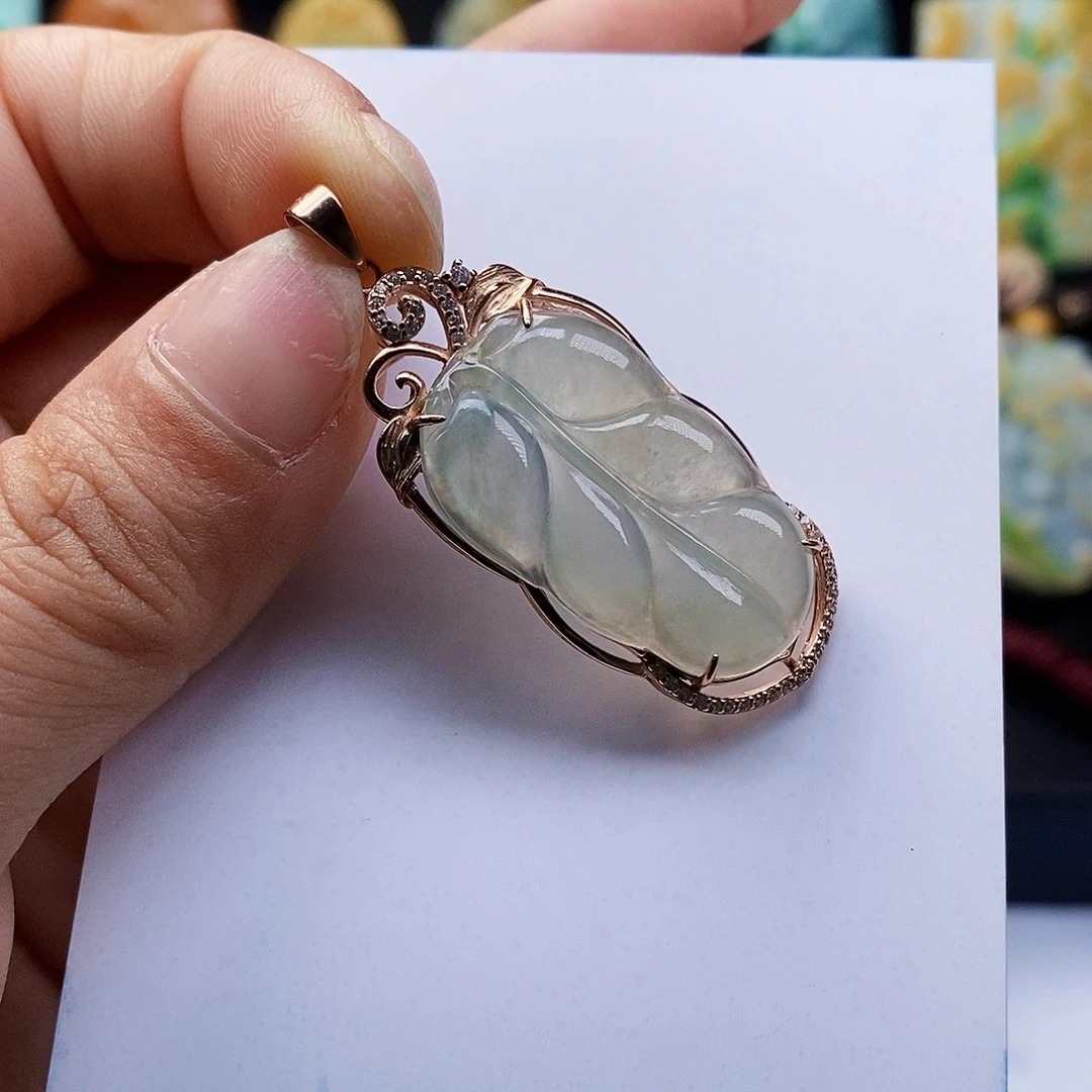 颈饰未镶嵌翡翠翡翠A货一物一证