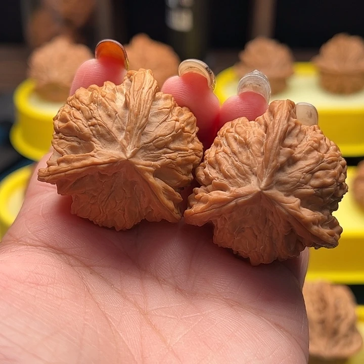 吊坠文玩核桃盘山三棱 全品