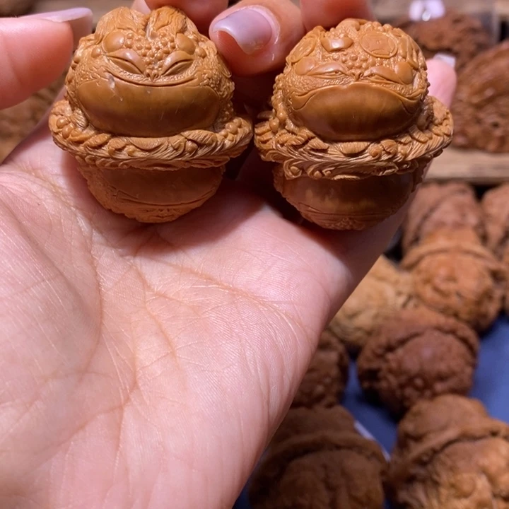 【闪购商品】手串/手链核桃和***。喜怒哀乐