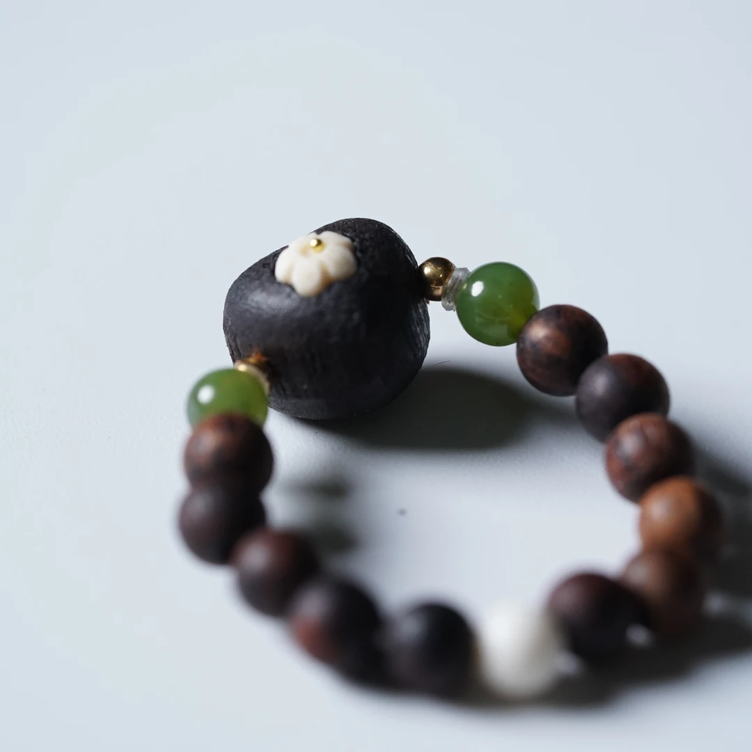 【珊木居】JZX332HS 降真香0.4圆珠爱心戒指