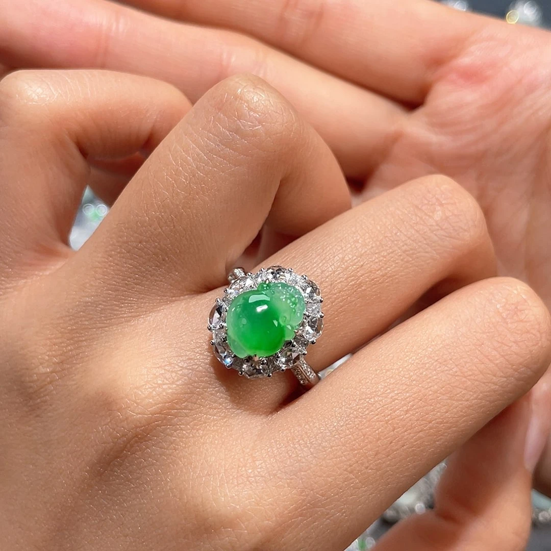 翡翠颈饰18K金镶嵌金蟾