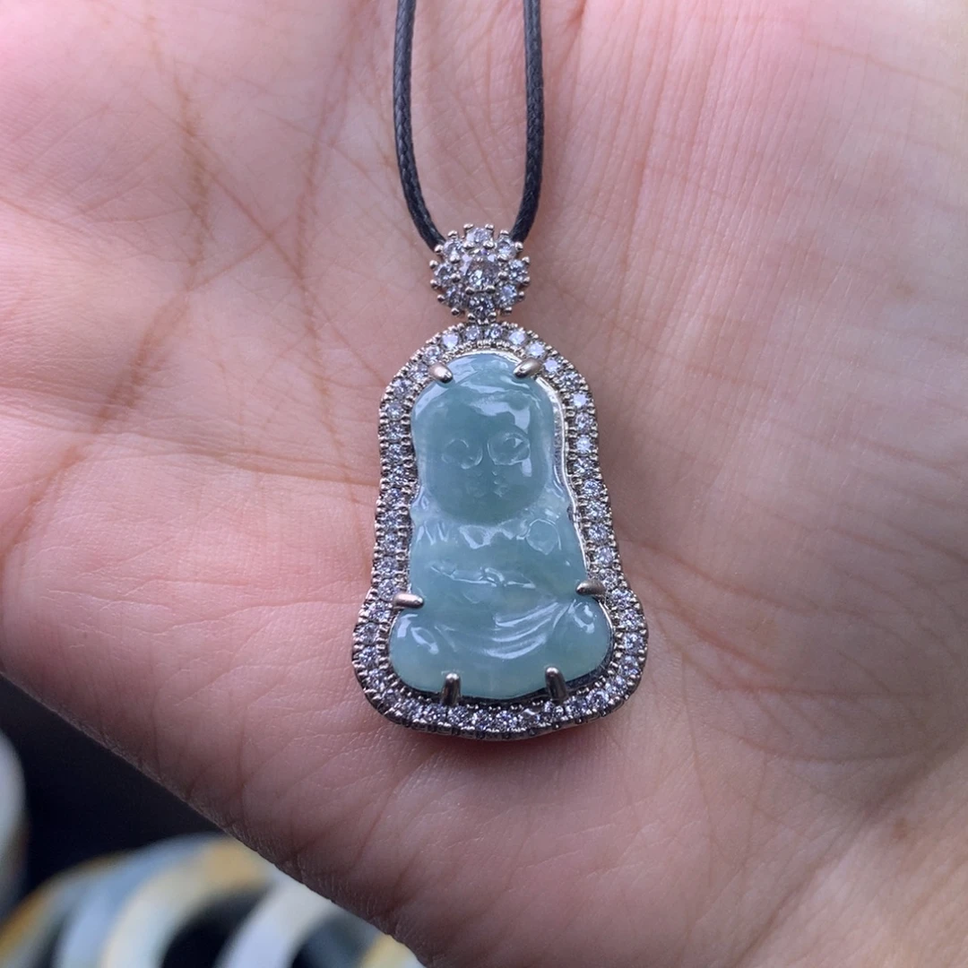 翡翠未镶嵌挂件吊坠